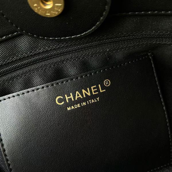 2026127214759282 900